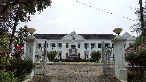 Bishop Palace Althino - Download Goa Photos